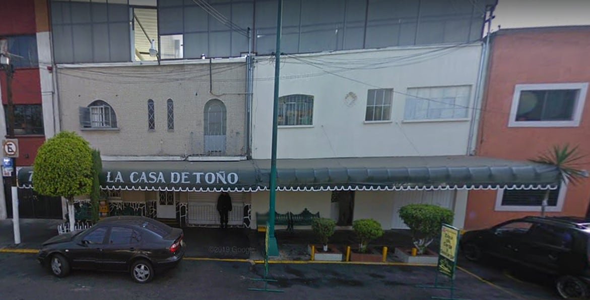 La primera sucursal de La Casa de Toño en Clavería. Imagen de 2009. (Foto: Google Maps).