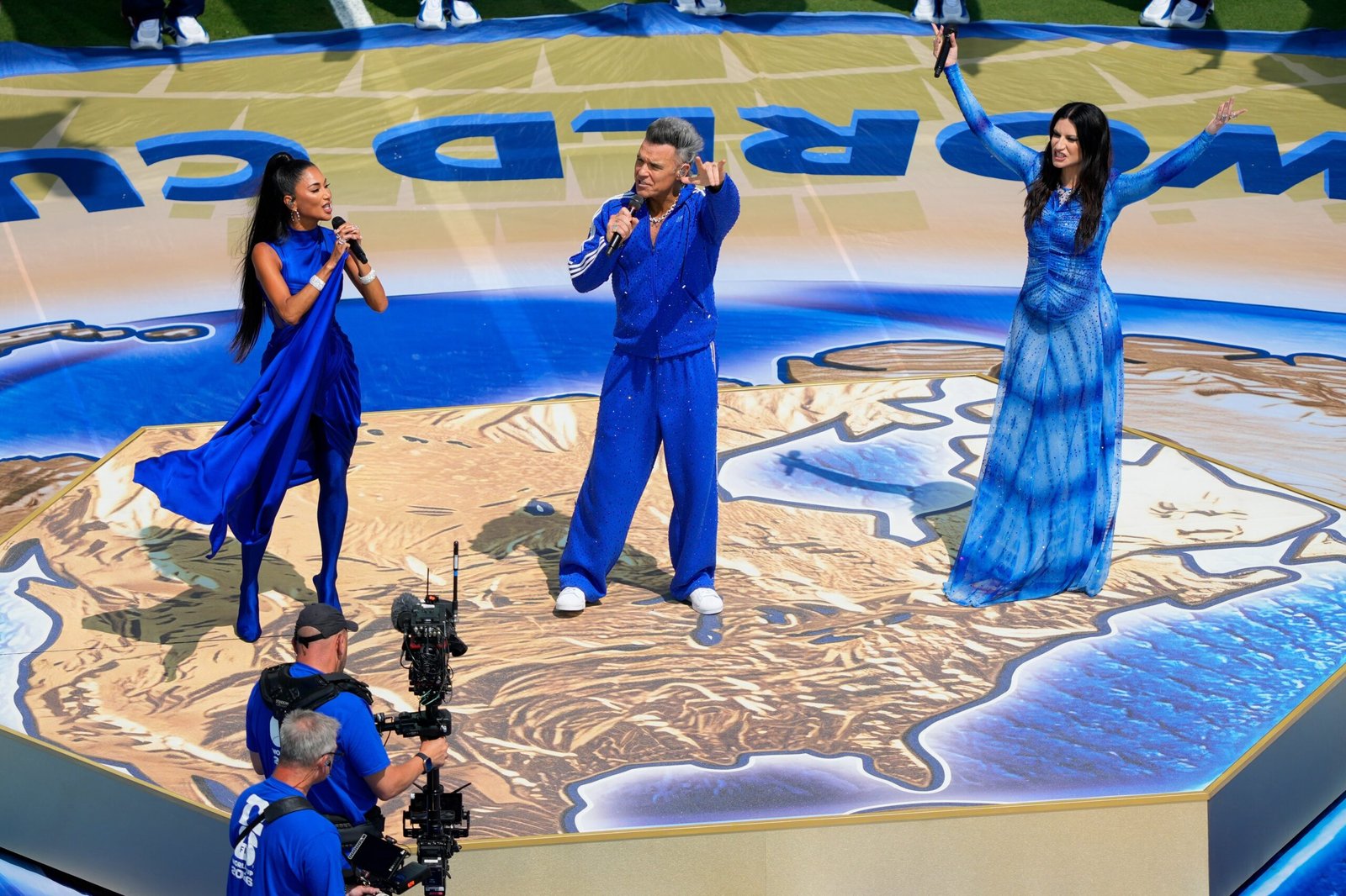 ‘Tengo más’: Robbie Williams aclara supuesto consumo de cocaína en la clausura del Mundial ‘Tengo más’: Robbie Williams aclara supuesto consumo de cocaína en la clausura del Mundial