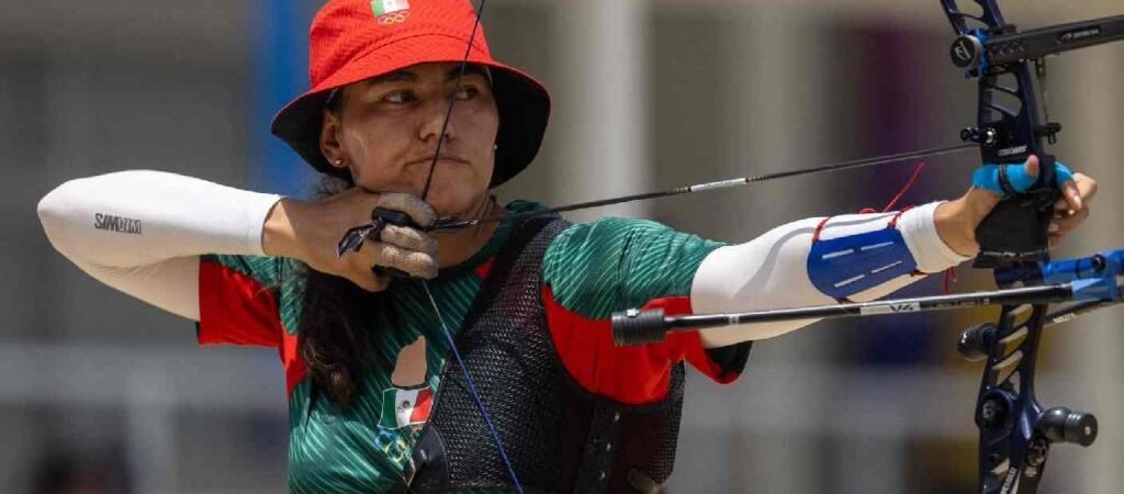 Suma Alejandra Valencia dos medallas más en Juegos Centroamericanos, gana su tercer título individual Suma Alejandra Valencia dos medallas más en Juegos Centroamericanos, gana su tercer título individual