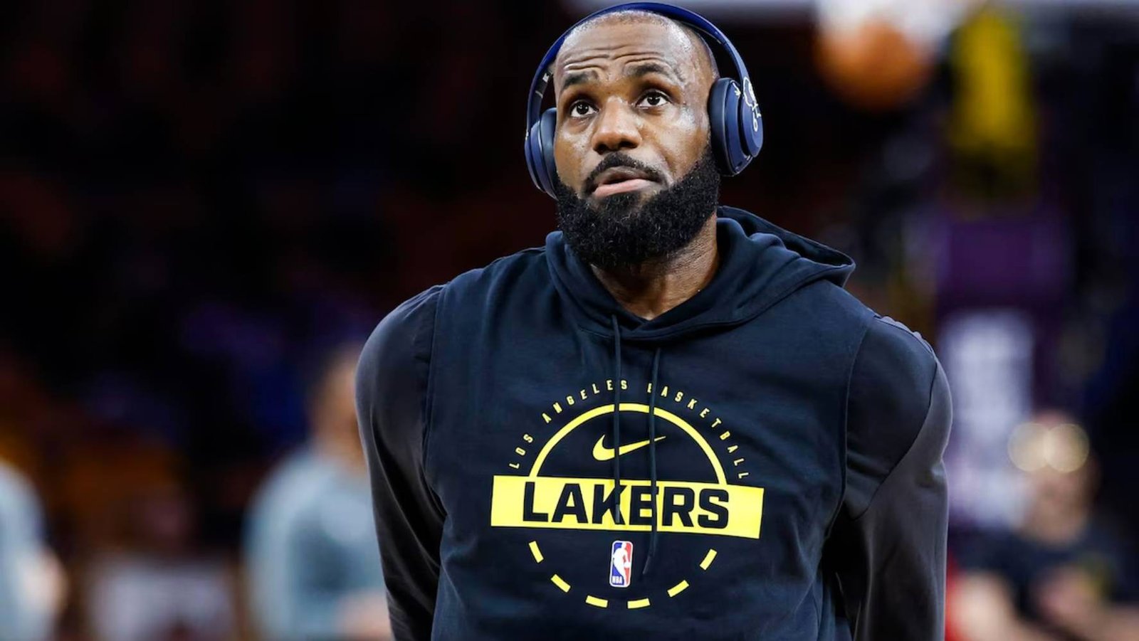 Con la decisión, LeBron James regresará a la Conferencia del Este. El pasado 30 de junio anunció su salida de Los Ángeles Lakers. (Foto: EFE)