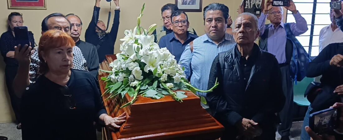 ‘Sé del peligro y no me da miedo’: Así despidieron al periodista Alejandro Leyva en Oaxaca ‘Sé del peligro y no me da miedo’: Así despidieron al periodista Alejandro Leyva en Oaxaca