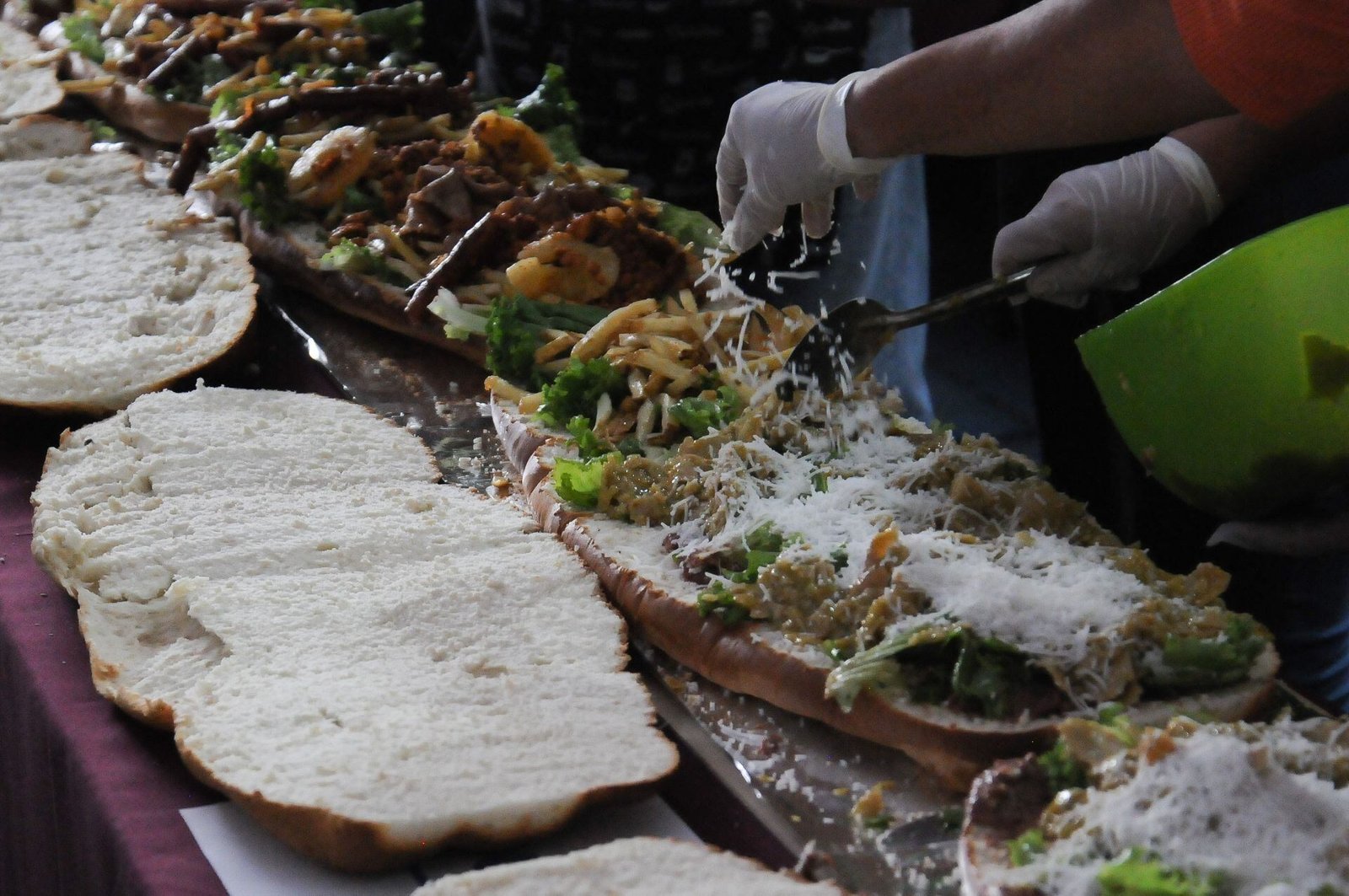 Buscan preparar histórica torta de 100 metros. FOTO: DANIEL AUGUSTO /CUARTOSCURO.COM