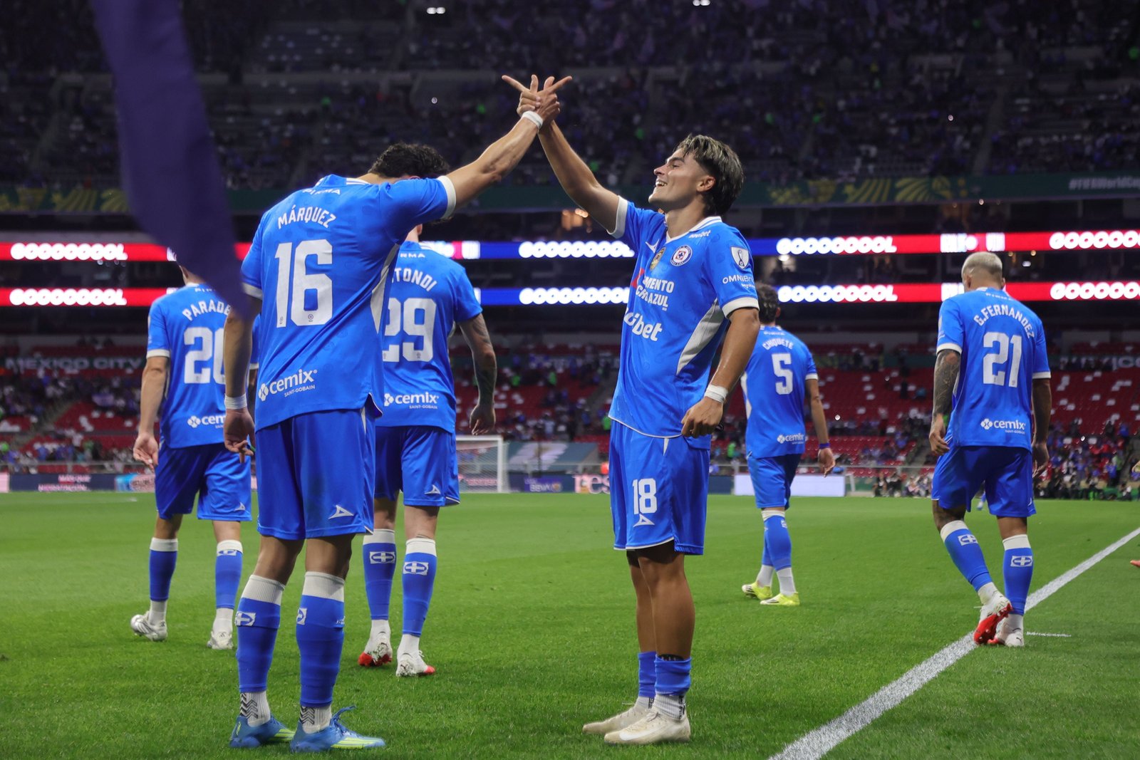 Cruz Azul remontó a Puebla y al Atlético de San Luis en sus primeros compromisos del Apertura 2026.  [Fotografía. Cuartoscuro]