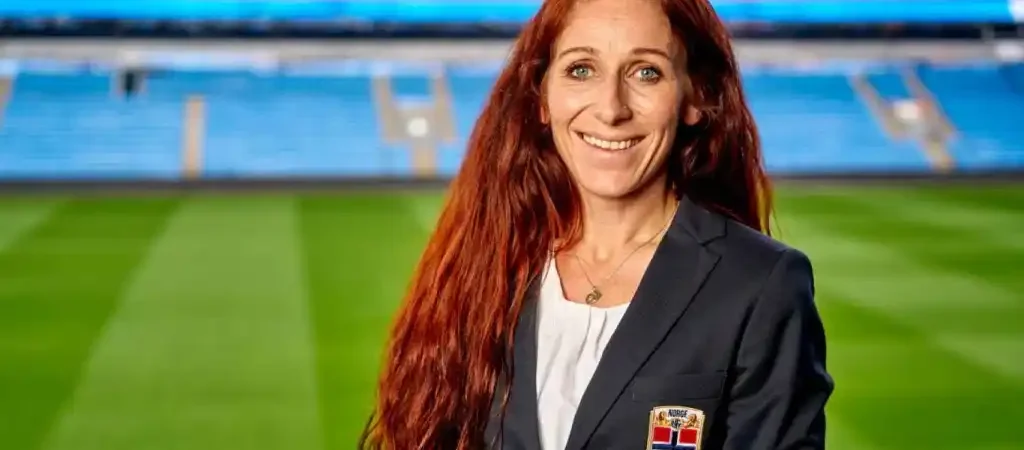 Blatter respalda a Lise Klaveness y afirma que es momento de que una mujer lidere la FIFA Blatter respalda a Lise Klaveness y afirma que es momento de que una mujer lidere la FIFA