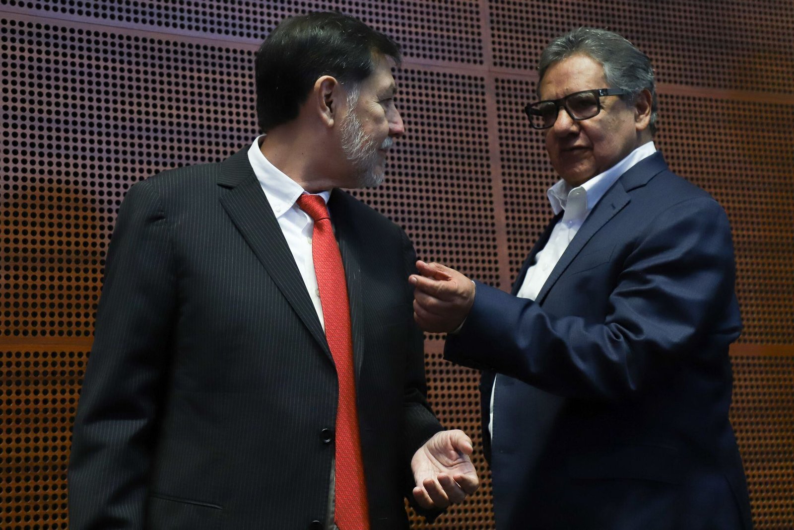 Higinio Martínez suena para presidir el Senado: ¿Por qué su perfil gana fuerza en Morena y entre opositores?