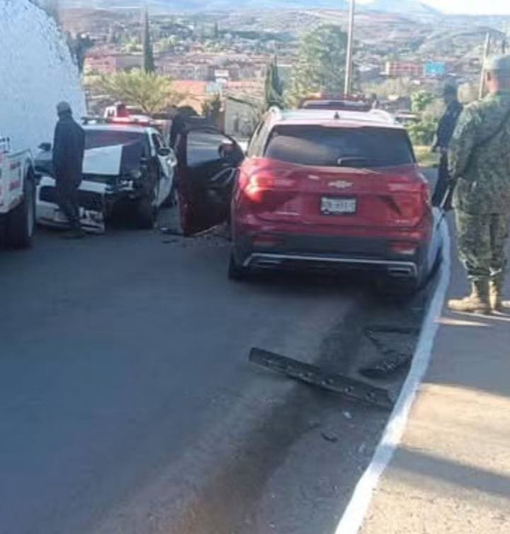 Zulema fue chocada por policía intoxicado en Cananea, denuncia falta de justicia; Ayuntamiento afirma sí ha dado apoyo, MP no cita a declarar Zulema fue chocada por policía intoxicado en Cananea, denuncia falta de justicia; Ayuntamiento afirma sí ha dado apoyo, MP no cita a declarar