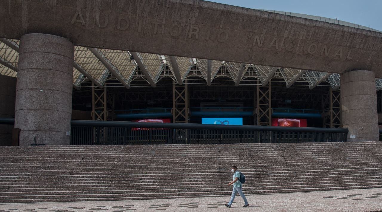 Las personas hacían filas enormes en taquillas de inmuebles como el Auditorio Nacional para conseguir un boleto. (Foto: Cuartoscuro)