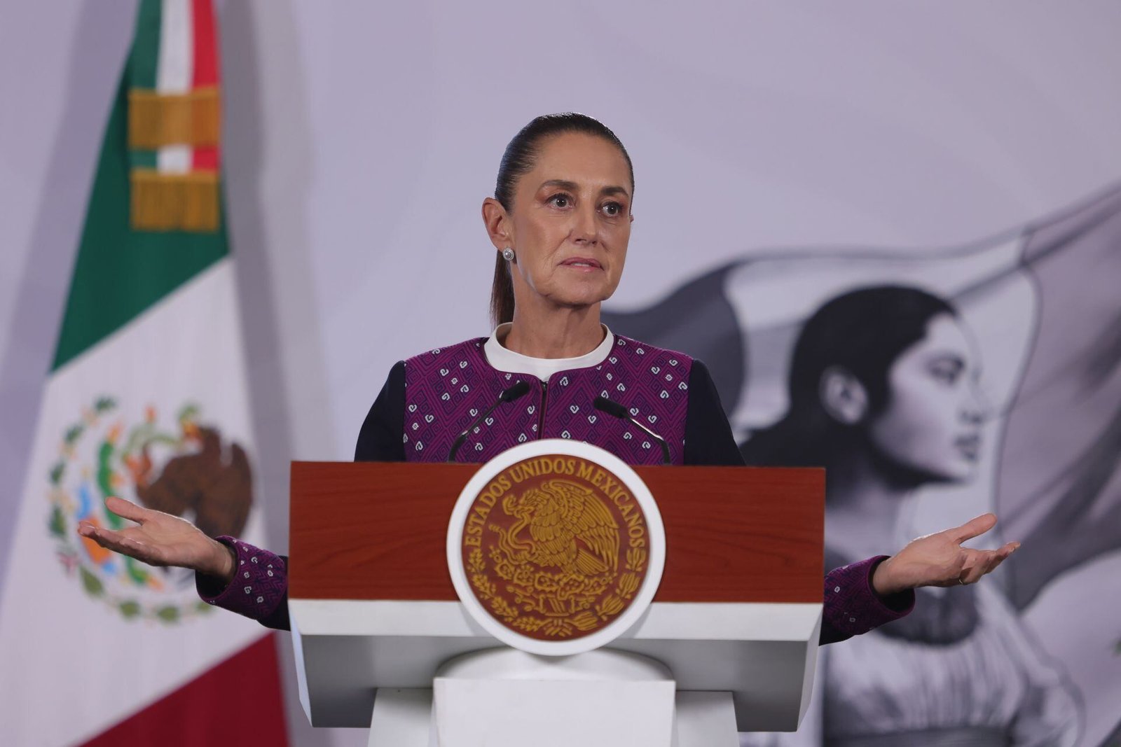‘Defendamos la prensa libre’: Maru Campos acusa a la 4T de engañar con protección de audiencias