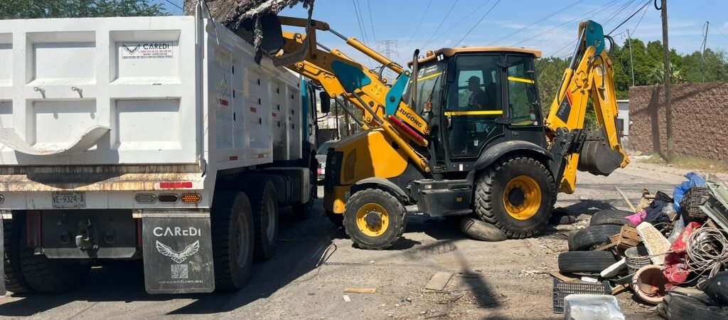 Retiran 40 toneladas de cacharros en tres colonias de Hermosillo para prevenir el dengue