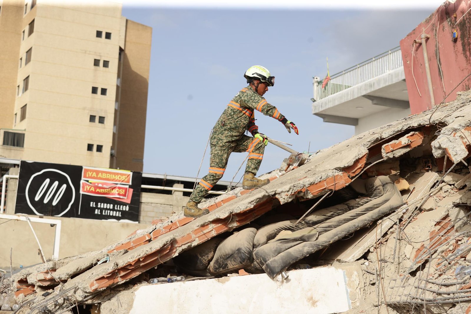 México envió ayuda humanitaria para los damnificados por los sismos en Venezuela y Colombia