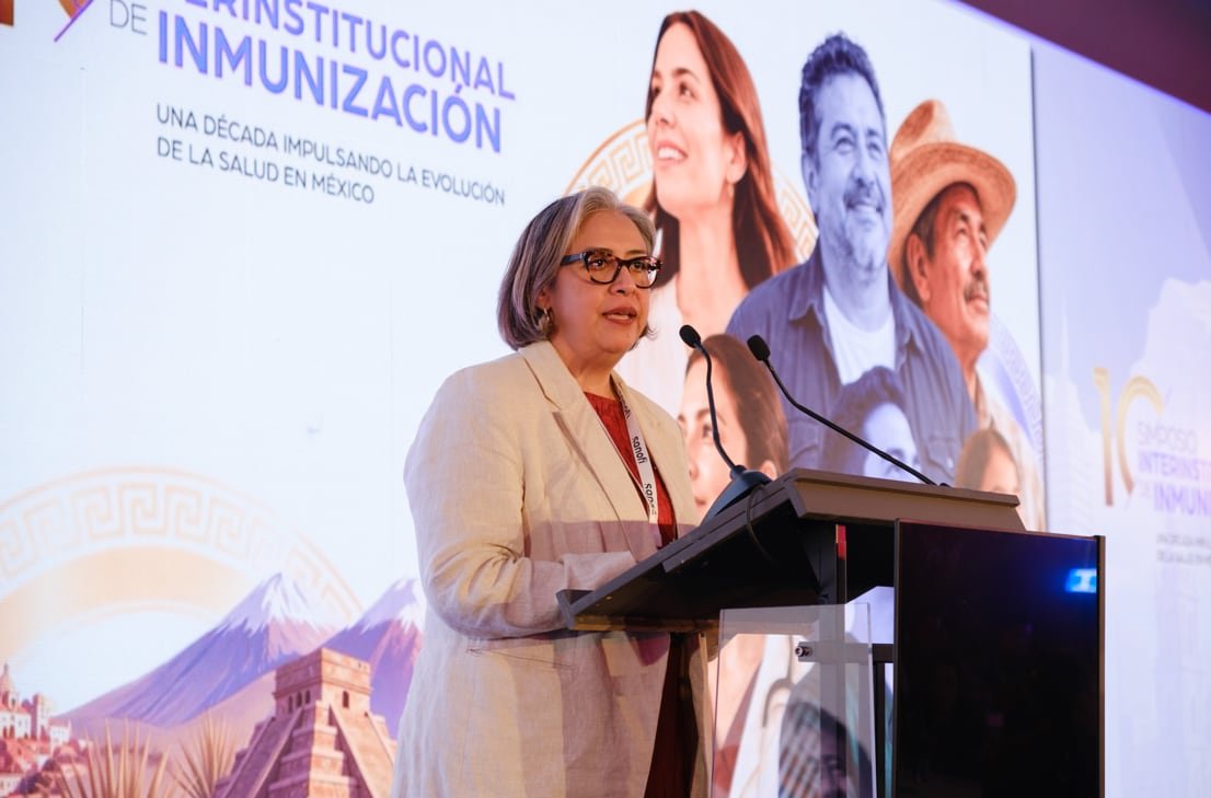 De proteger la infancia a cuidar toda una vida: 10 años que transformaron la inmunización en México De proteger la infancia a cuidar toda una vida: 10 años que transformaron la inmunización en México