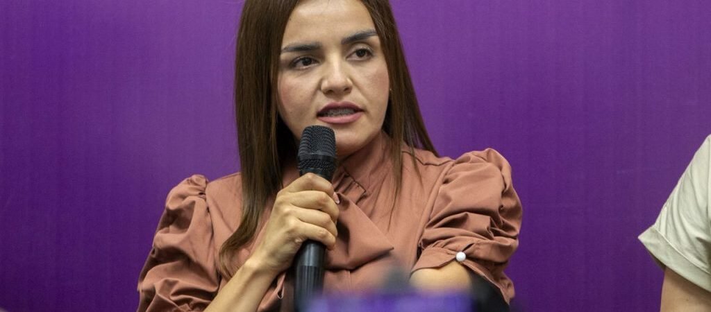 Cuestiona Grecia Quiroz la investigación del asesinato de Carlos Manzo; exige aclarar posibles inconsistencias en el caso Cuestiona Grecia Quiroz la investigación del asesinato de Carlos Manzo; exige aclarar posibles inconsistencias en el caso