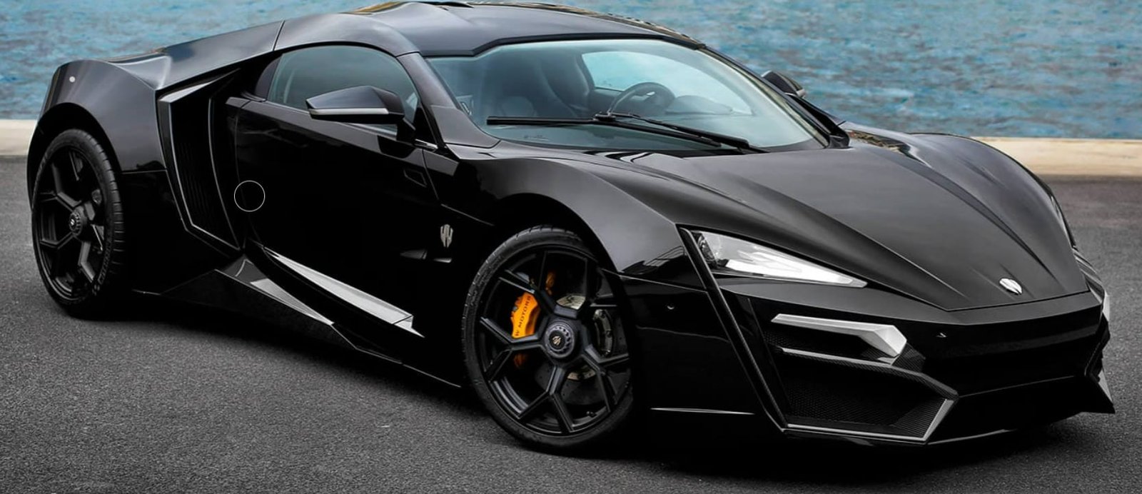 El Lykan es un vehículo exclusivo del que solo se hicieron 7, uno de ellos apareció en la saga 'Rápidos y Furiososo'. (Foto: W Motors)
