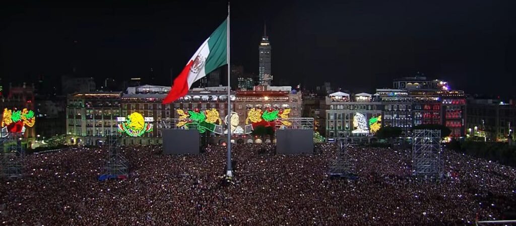 “Viva México libre, independiente y soberano”: Claudia Sheinbaum da su segundo Grito de Independencia; menciona a la democracia y justicia en su arenga “Viva México libre, independiente y soberano”: Claudia Sheinbaum da su segundo Grito de Independencia; menciona a la democracia y justicia en su arenga