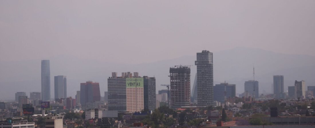 Hoy a caballo, como los Insurgentes: Así aplica el Hoy No Circula este martes 15 de septiembre