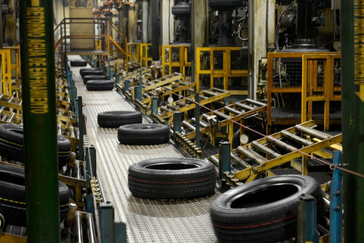 El boom de los autos eléctricos chocará con la dependencia de Asia