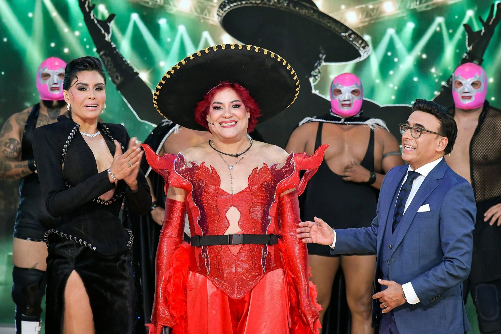 La triste historia de Pimpinela Escarlata: ‘No quiero traer máscaras, quiero ser libre, como soy’
