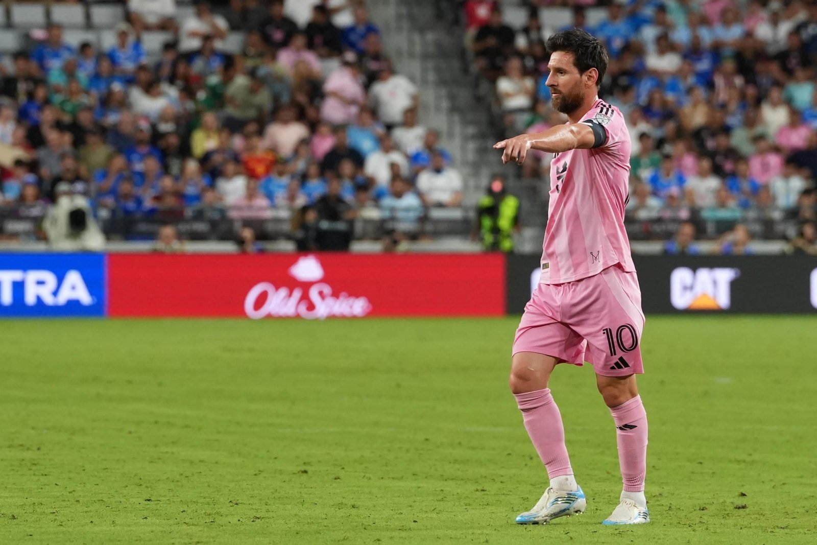 Messi descarrila a la ‘Máquina’: Inter Miami vence 2-0 a Cruz Azul en la Campeones Cup 2026 Messi descarrila a la ‘Máquina’: Inter Miami vence 2-0 a Cruz Azul en la Campeones Cup 2026
