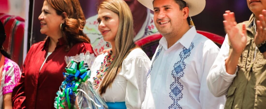 Despiden a exsecretaria particular de Carlos Manzo tras pedir investigar a Grecia Quiroz: ‘Decidí no callar’ Despiden a exsecretaria particular de Carlos Manzo tras pedir investigar a Grecia Quiroz: ‘Decidí no callar’