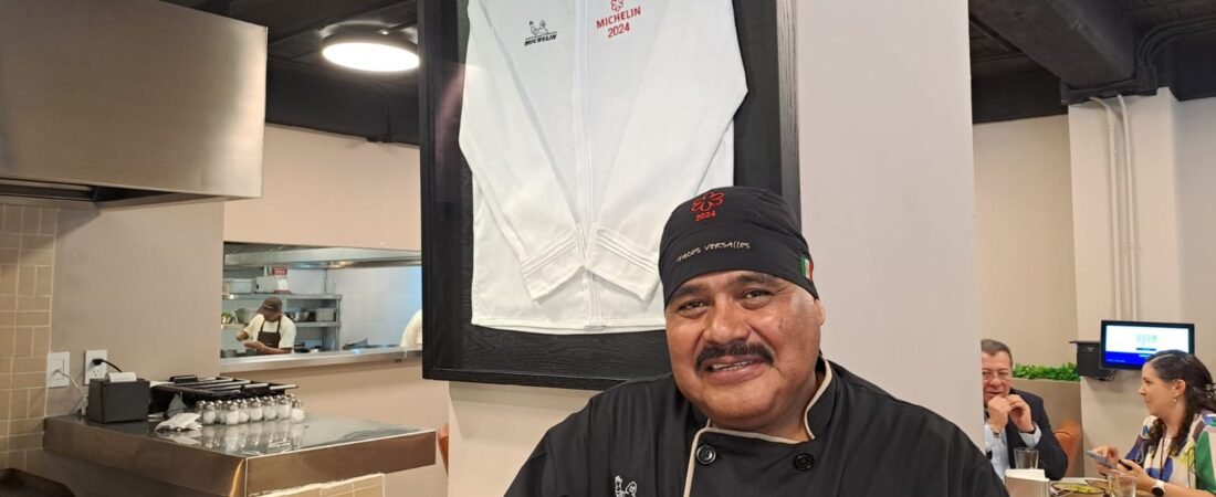 Gana estrella Michelin con El Califa y ahora abre su propia taquería: Así es Versalles, del chef Arturo Rivera Gana estrella Michelin con El Califa y ahora abre su propia taquería: Así es Versalles, del chef Arturo Rivera