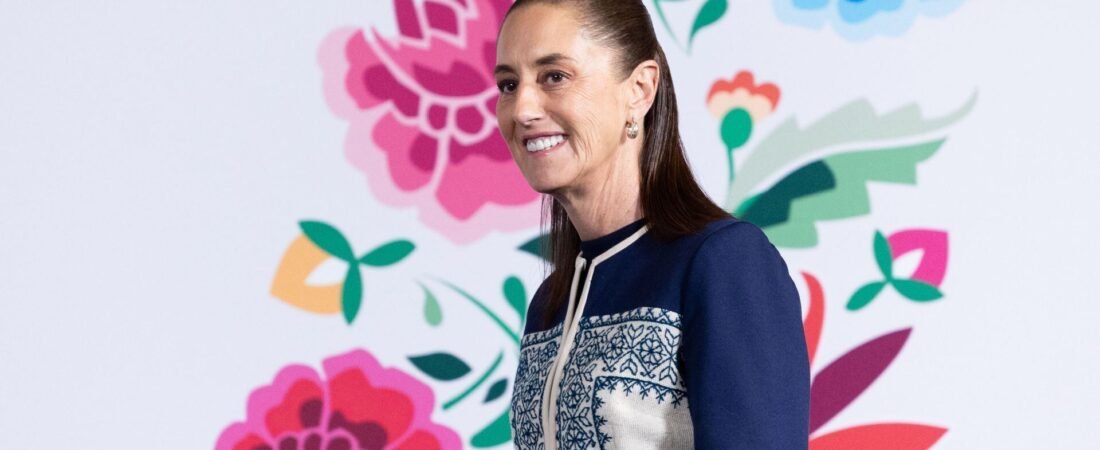 ‘Reciclo mi ropa’: Así se crean los atuendos que usa Sheinbaum con los huipiles que le regalan ‘Reciclo mi ropa’: Así se crean los atuendos que usa Sheinbaum con los huipiles que le regalan