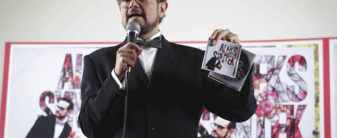 Dani Flow habla sobre Aleks Syntek tras polémica en concierto: ‘No se ve bien, puede terminar mal’