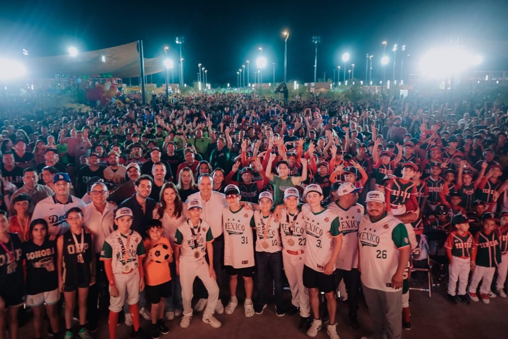 Hermosillo estrena nuevo espacio deportivo: Toño Astiazarán inaugura el Cárcamo H Cerro Colorado Hermosillo estrena nuevo espacio deportivo: Toño Astiazarán inaugura el Cárcamo H Cerro Colorado