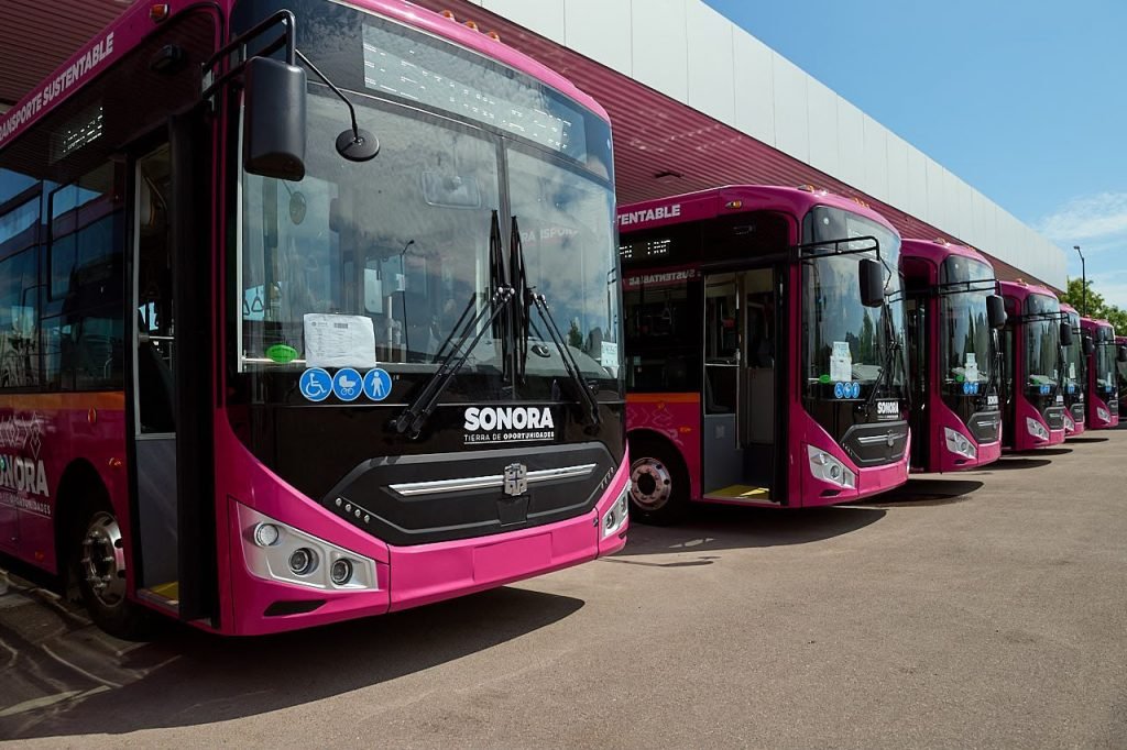 Durazo pone en marcha nueva Línea Eléctrica Exprés con 20 autobuses en Hermosillo Durazo pone en marcha nueva Línea Eléctrica Exprés con 20 autobuses en Hermosillo
