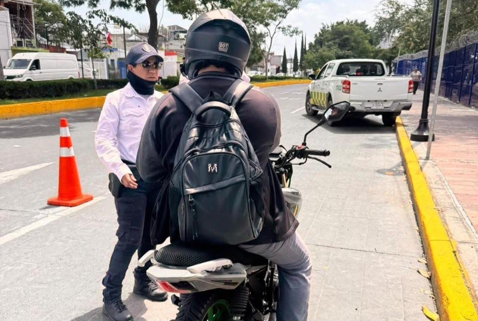 Asesinato de Karla Margarita en Jalisco: Fiscalía va por servicios de transporte en motocicletas