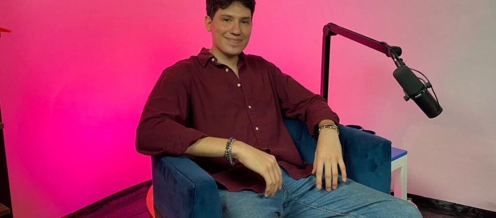 De YouTube a la construcción: el sonorense Yeah Compa lanza su emprendimiento de casas modulares De YouTube a la construcción: el sonorense Yeah Compa lanza su emprendimiento de casas modulares