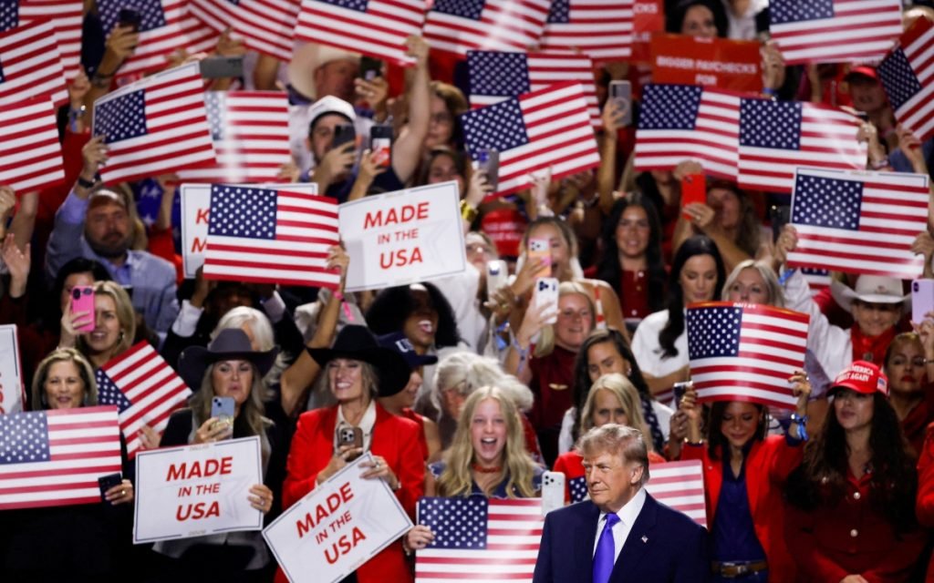 Trump promete 5 mil dólares a cada adulto en EEUU si los republicanos ganan el Congreso Trump promete 5 mil dólares a cada adulto en EEUU si los republicanos ganan el Congreso